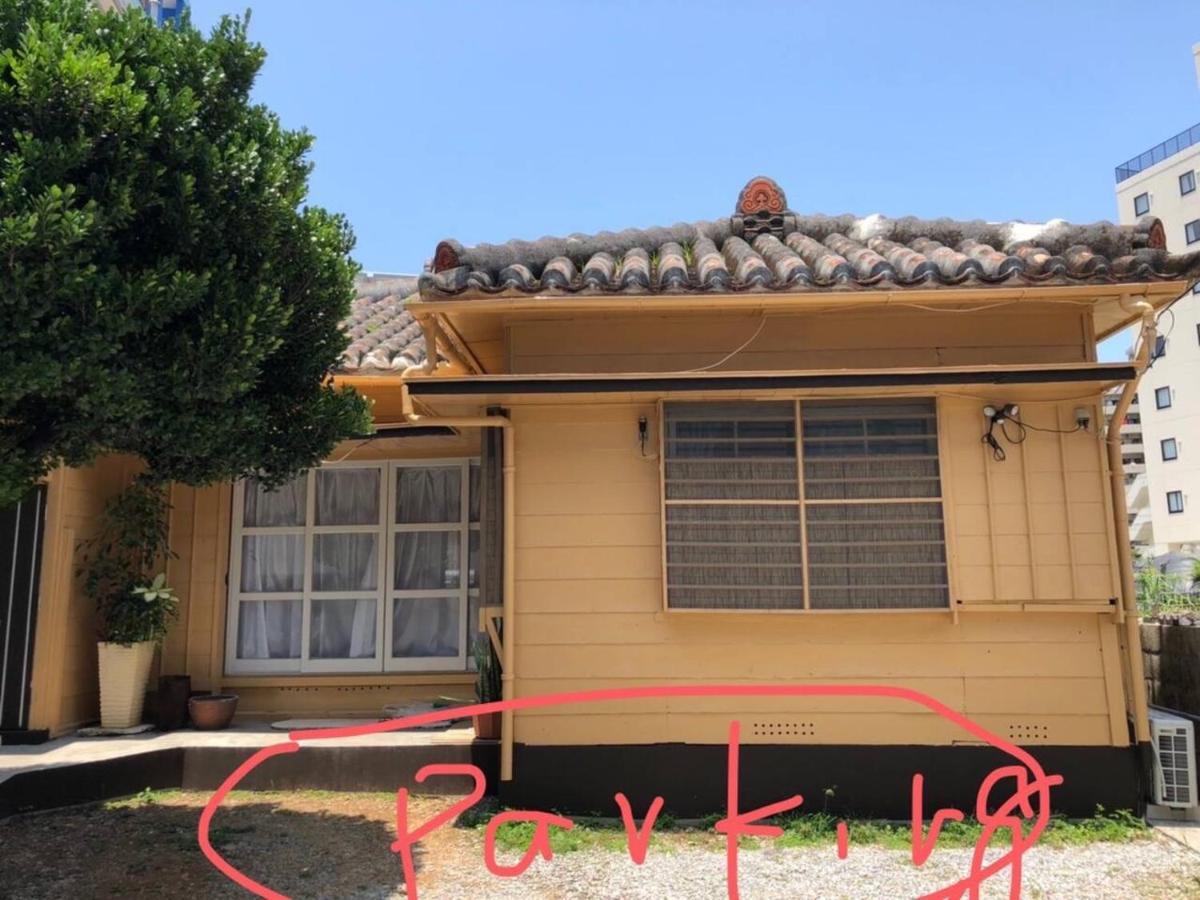 沖縄古民家お宿ななつぼし Okinawa Traditional House Nanatsuboshi Νάχα Εξωτερικό φωτογραφία